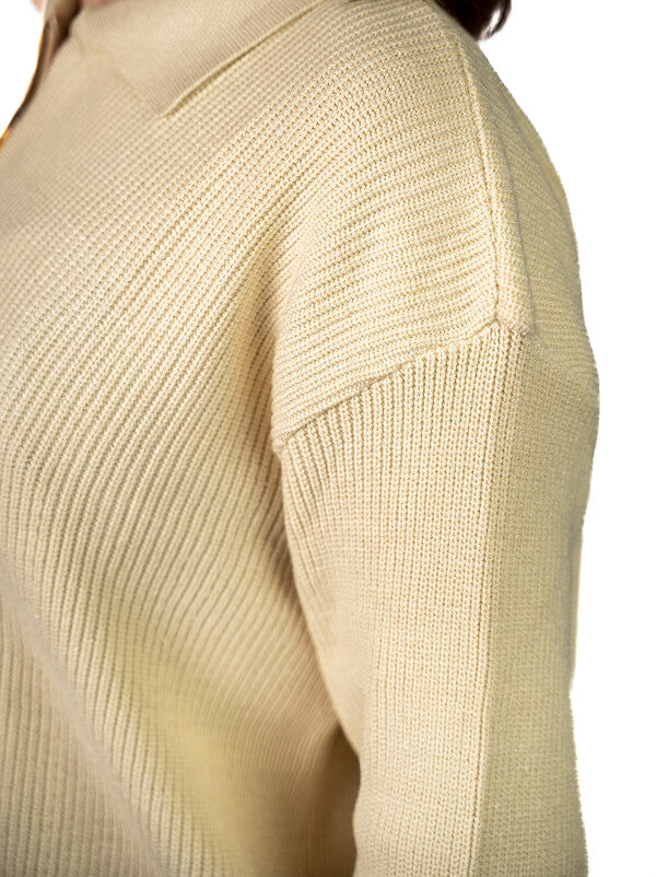 Beige knitted quarter-zip polo